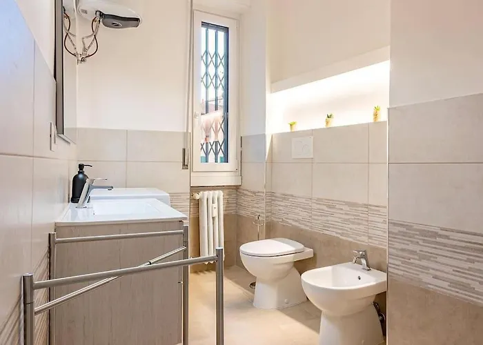 Guest Planet - Cozy Housing Porta Romana M3 شقة